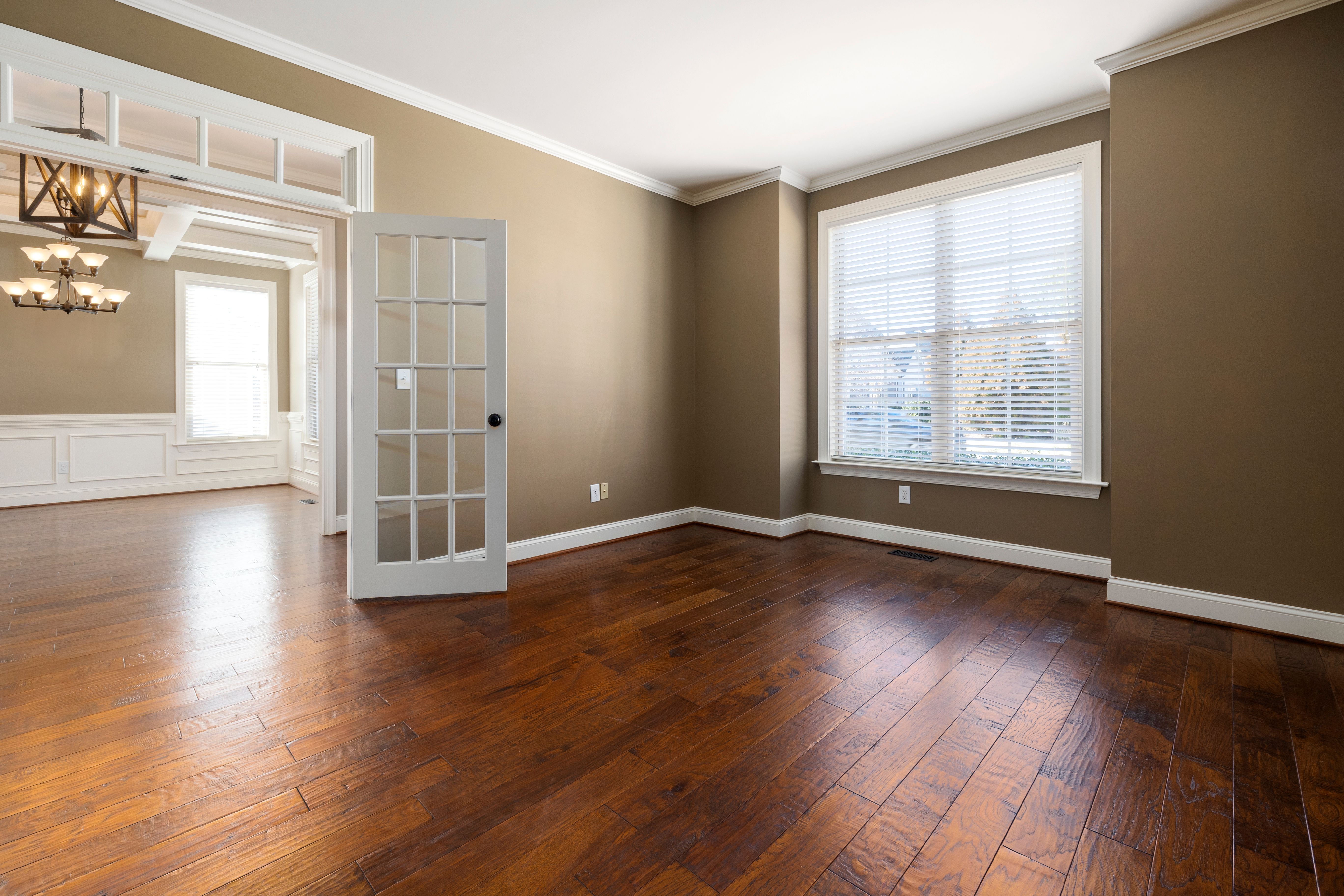 Crest and Crown painting and epoxy flooring project 4