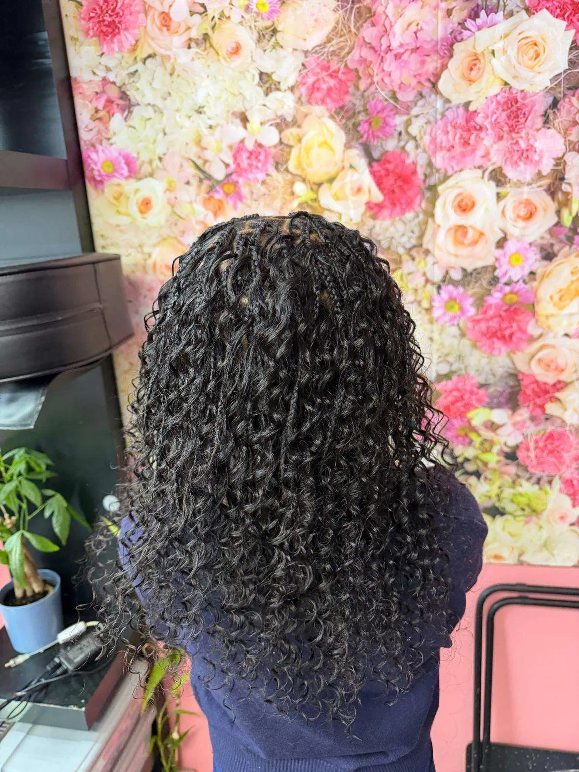 Omega hair braiding style 2