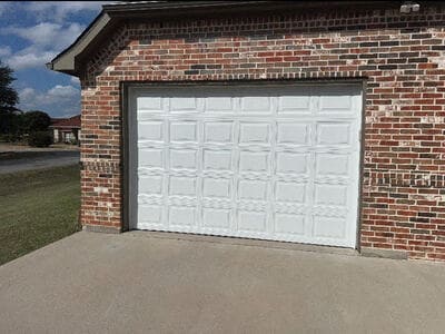 Garage Doors in Arlington