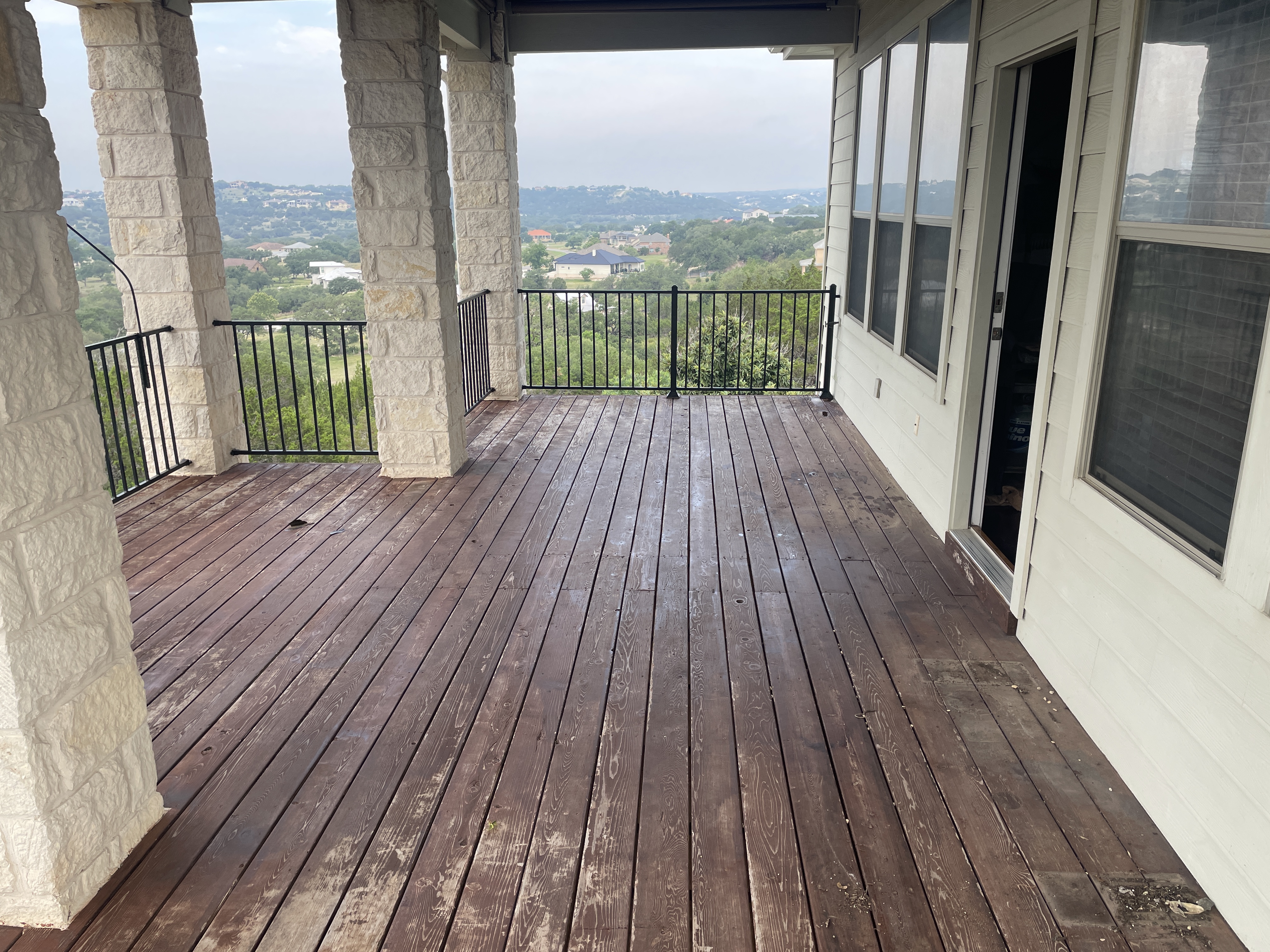 Deck before refinishing Central Texas