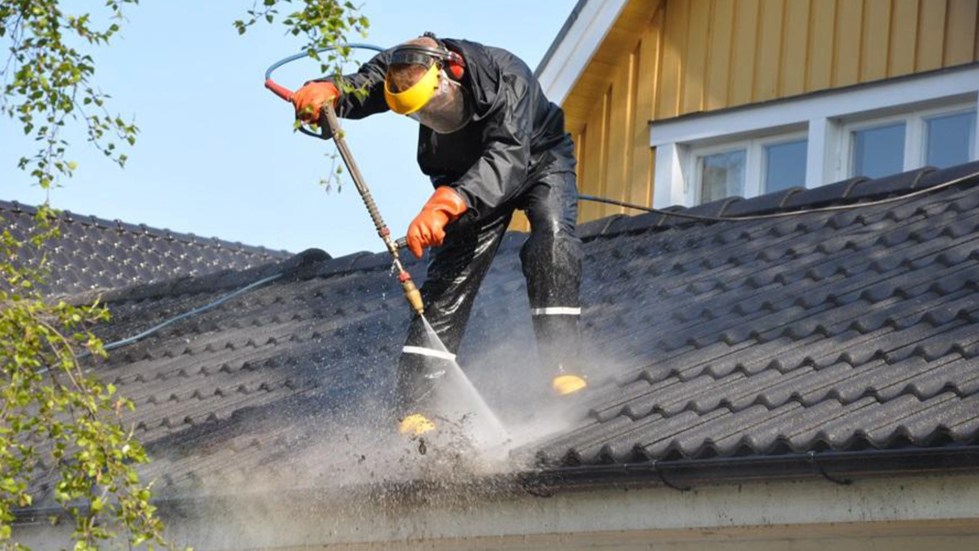 Regenrinnenreinigung