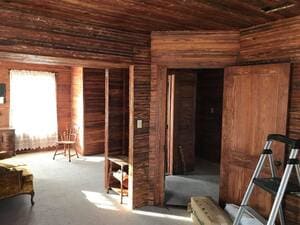 {{ custom_values.service_3 }} in {{custom_values.area_2})