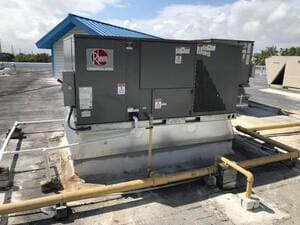 Commercial Service in Oak Hill, FL