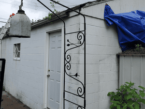 {{ custom_values.service_1 }} in {{custom_values.area_3})