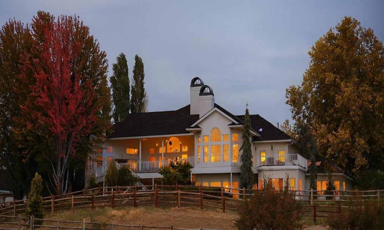 3931 N Triple Ridge in Eagle Idaho