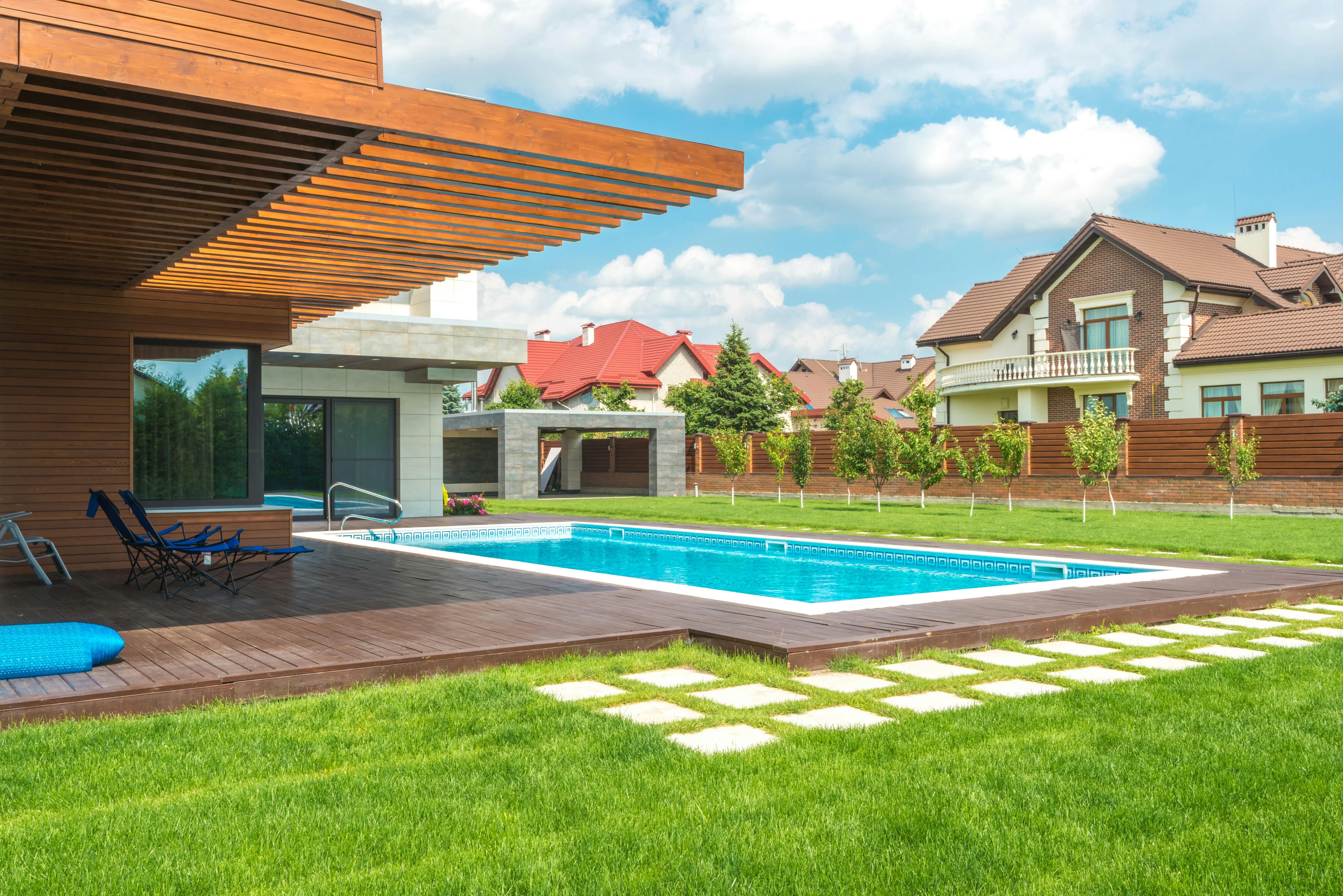 Above-ground pool that buyers may view as a future removal project. Above-ground pool that buyers may view as a future removal project.
