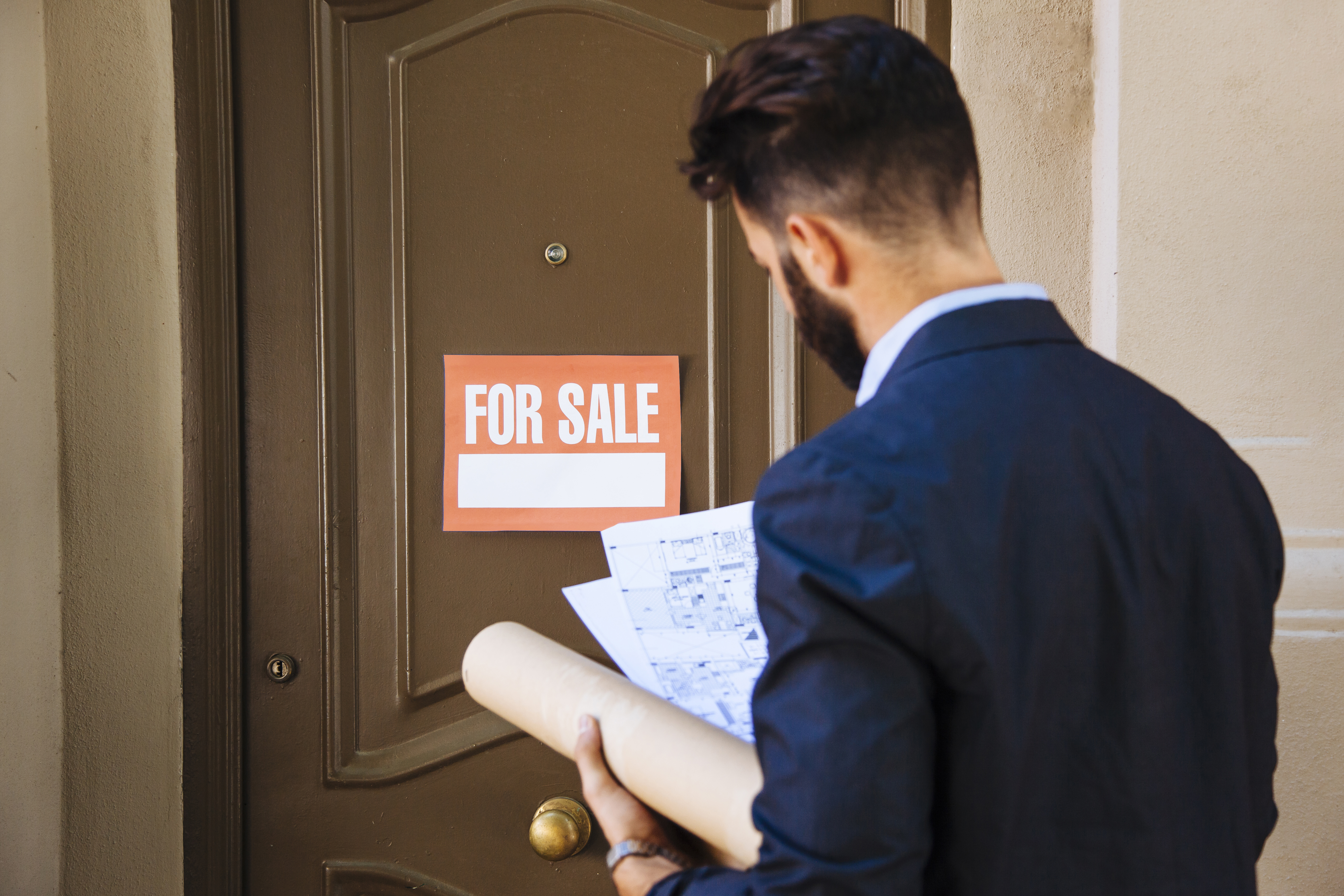 Your buyer will discover the foundation repair anyway—the only question is whether they find it through your honesty or their inspector. Want to get your home on the market in 7 days and save $30,000 selling without an agent? Comment the word “Blueprint” below and we'll be in touch! Comment checklist & I’ll DM you the system. #FSBO #HomeSelling #RealEstate 