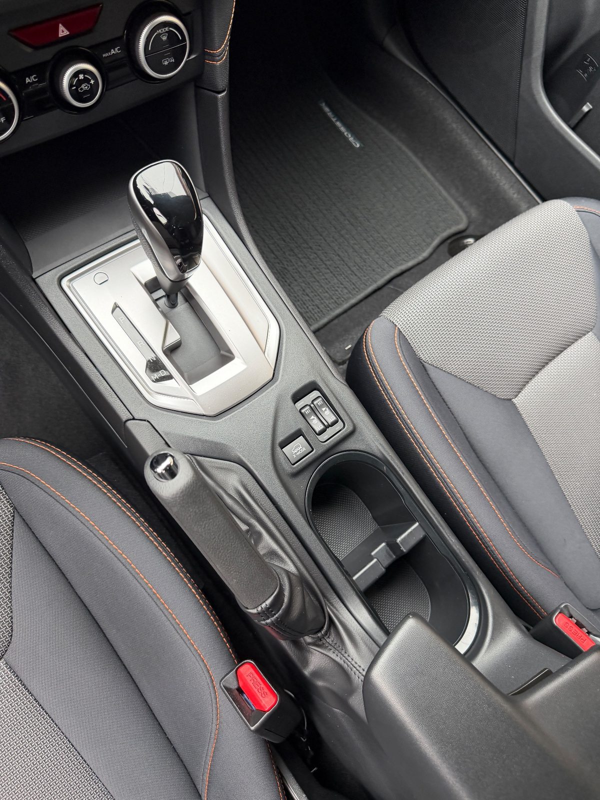 Clean centre console and shifter in a Subaru Crosstrek after interior detailing