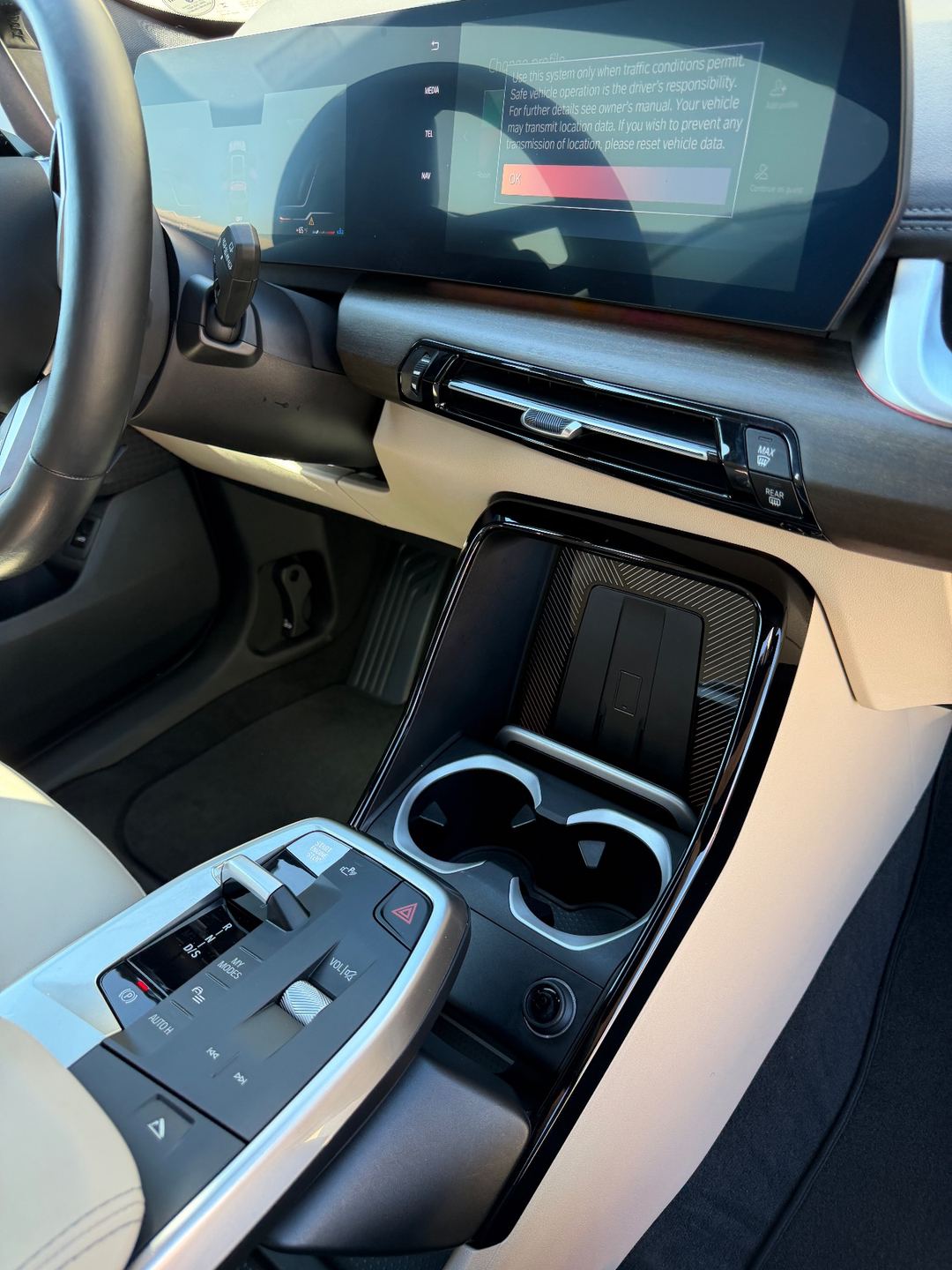 Centre console of a BMW X1 after interior cleaning