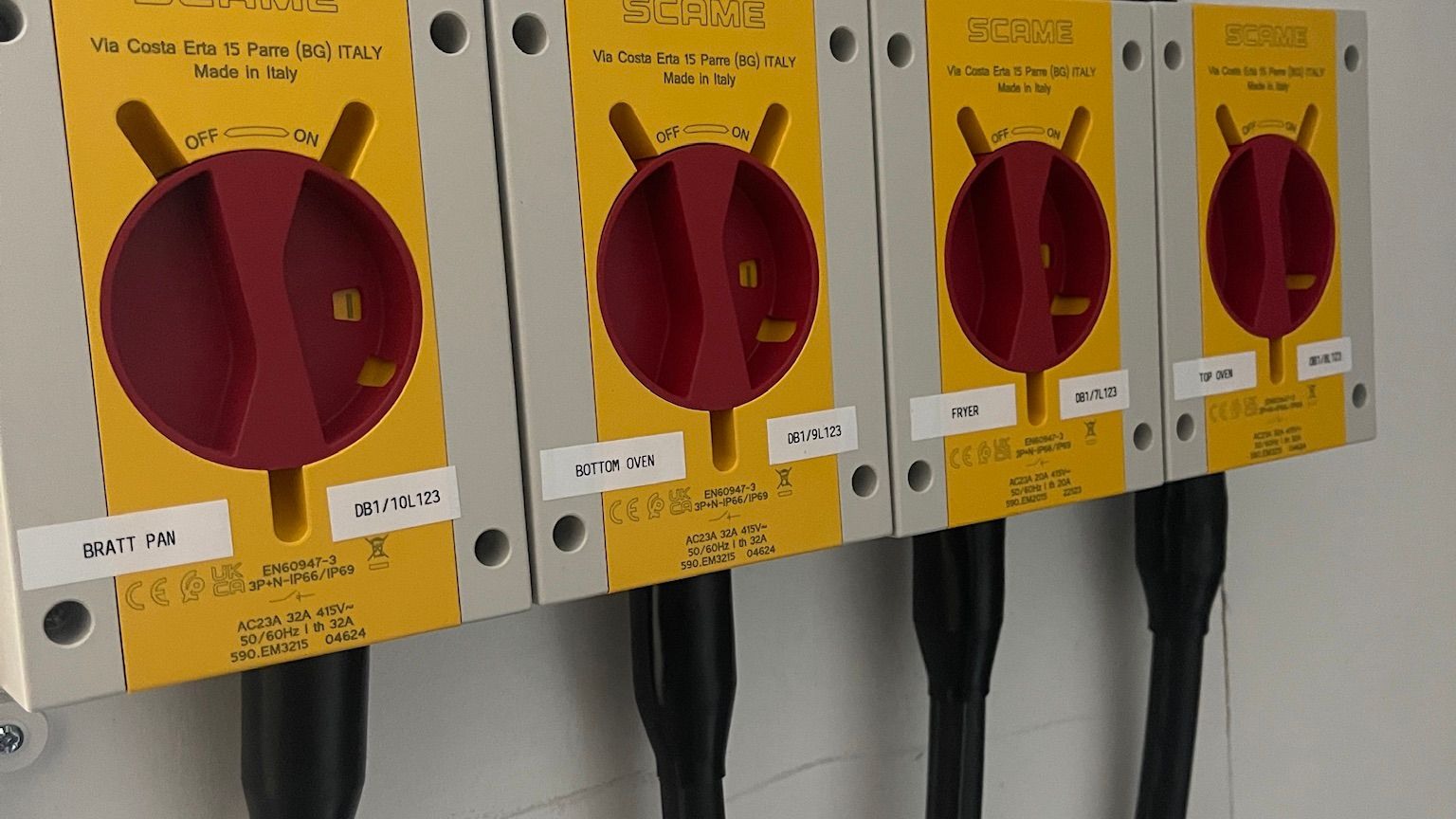 LED lighting installation by Volt Electrical Solutions — spring upgrade for East London and Essex homeowners LED lighting installation by Volt Electrical Solutions — spring upgrade for East London and Essex homeowners
