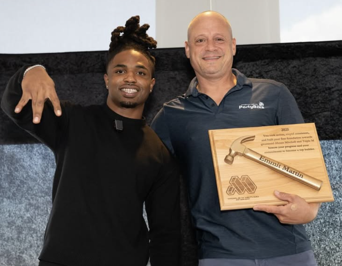 Emmit Martin receiving Builders Circle Award for 1.7 Million Dollar Build