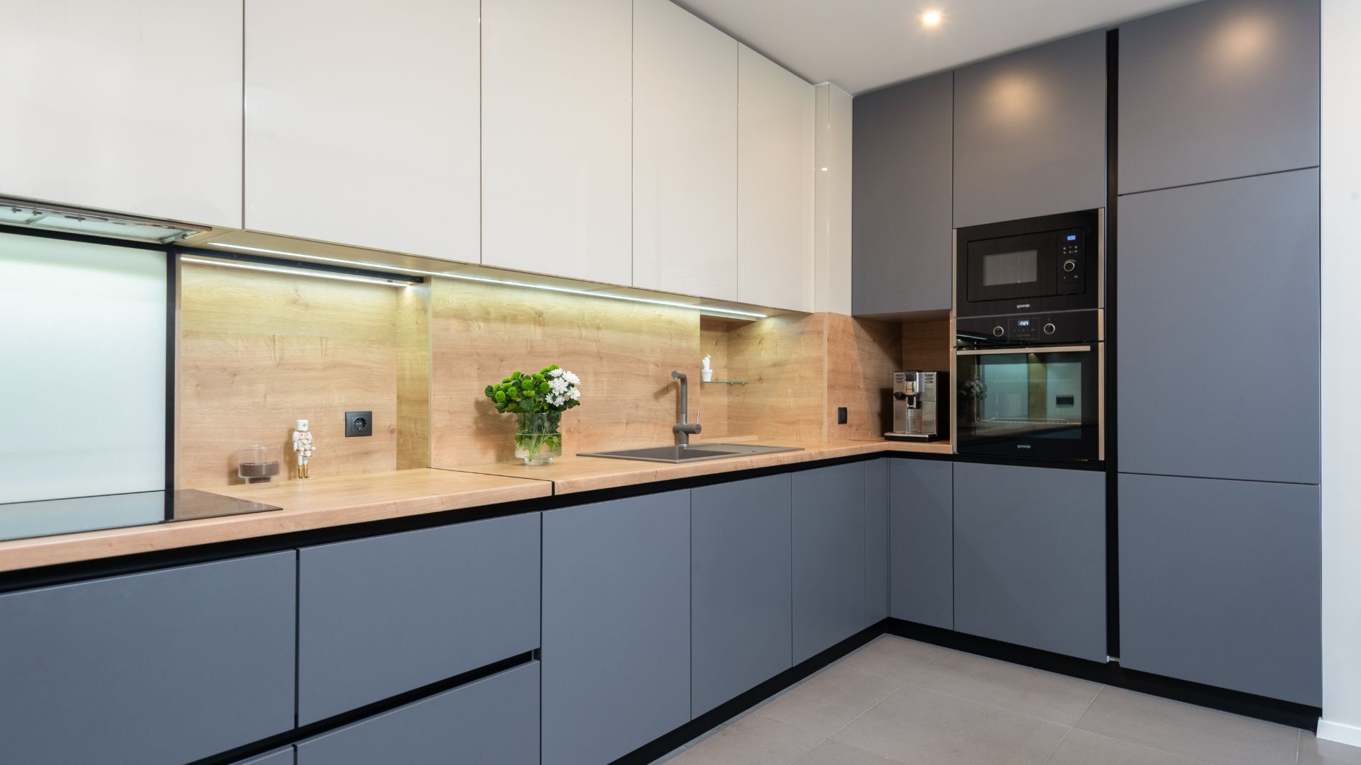  Kitchen Installation