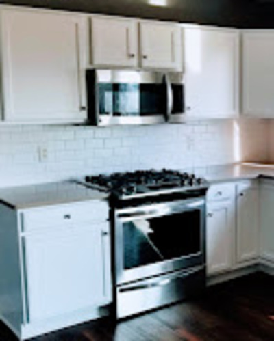 {{ custom_values.service_3 }} in {{custom_values.area_3})