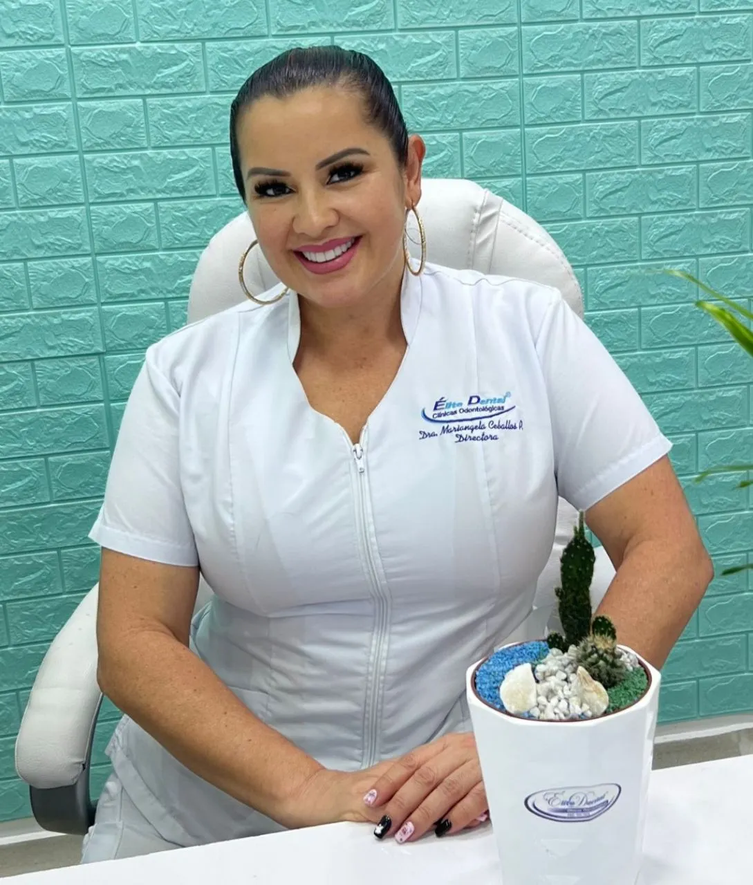 Dra. Mariangela Ceballos
