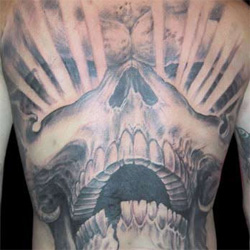 Skull Rays Back Piece