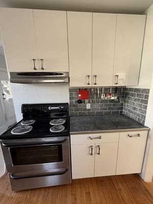 {{ custom_values.service_3 }} in {{custom_values.area_4})