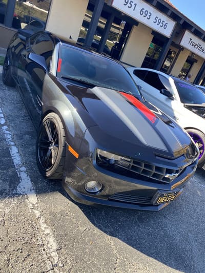 {{ custom_values.service_1 }} in {{custom_values.area_3})