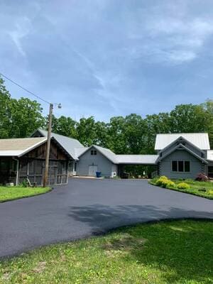 {{ custom_values.service_3 }} in {{custom_values.area_6})