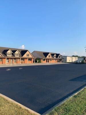 {{ custom_values.service_1 }} in {{custom_values.area_4})