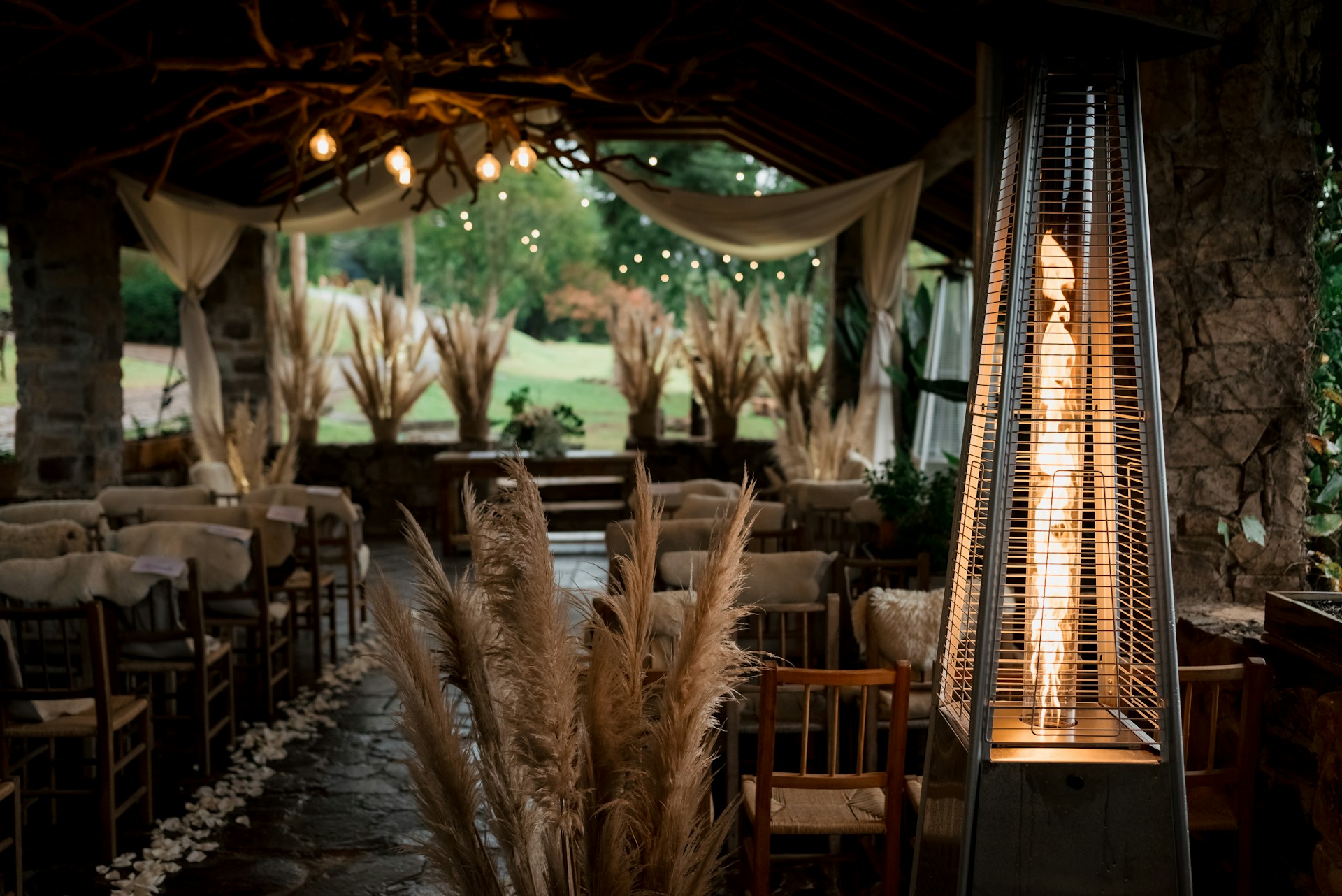Why Fall Weddings Work Well in a Salem Event Venue