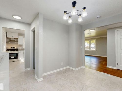 {{ custom_values.service_1 }} in {{custom_values.biz_area_1})