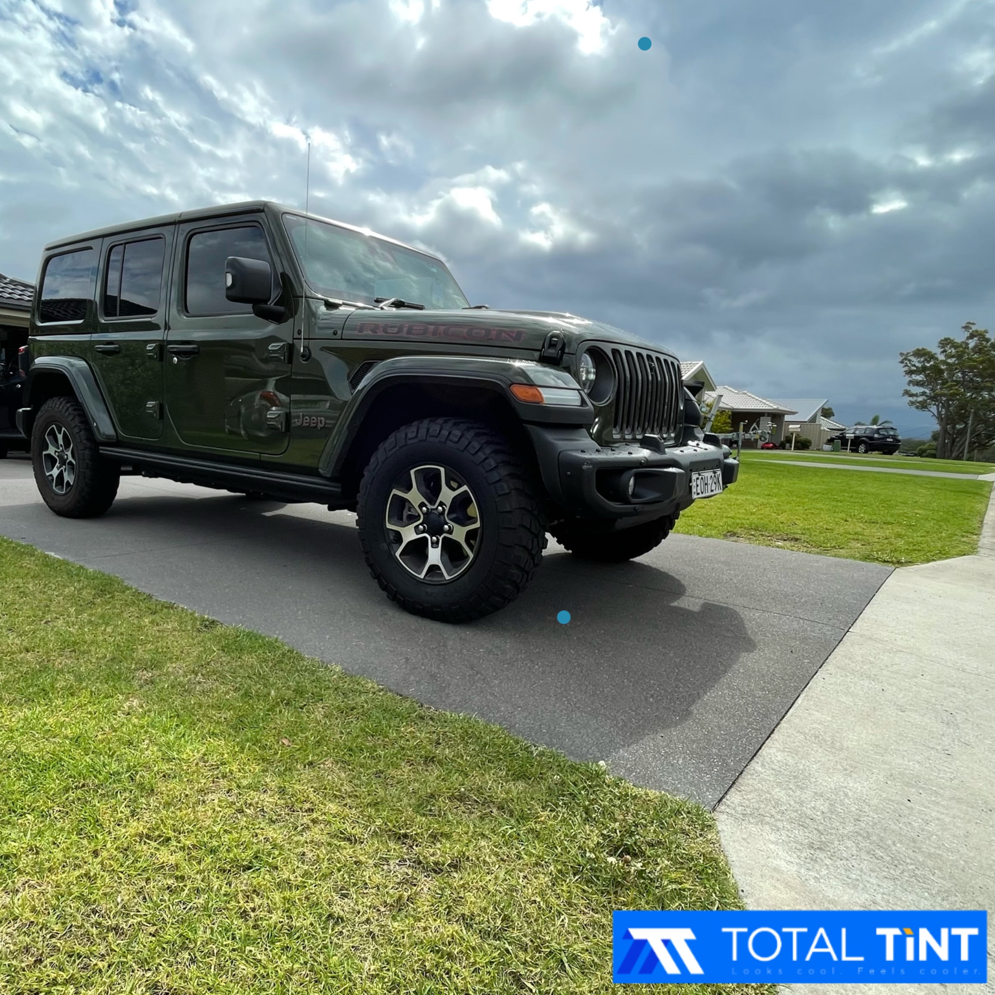 Tinted car window — heat and UV protection Central Coast