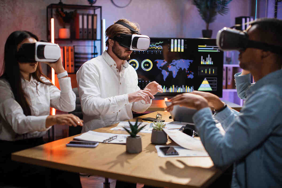 virtual-reality-vr-business-immersive-technology-business-hospitality-space