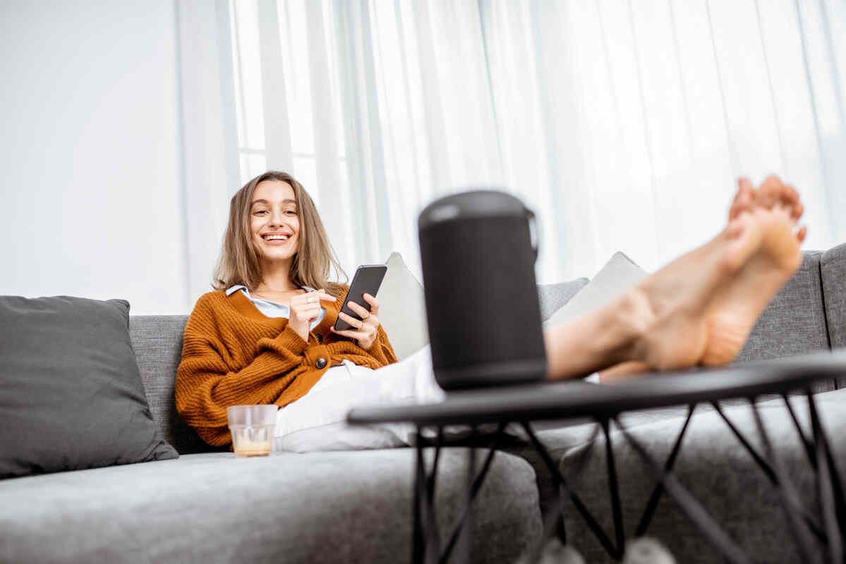 smart-designed-distributed-audio-system-supporting-room-by-room-listening smart-designed-distributed-audio-system-supporting-room-by-room-listening