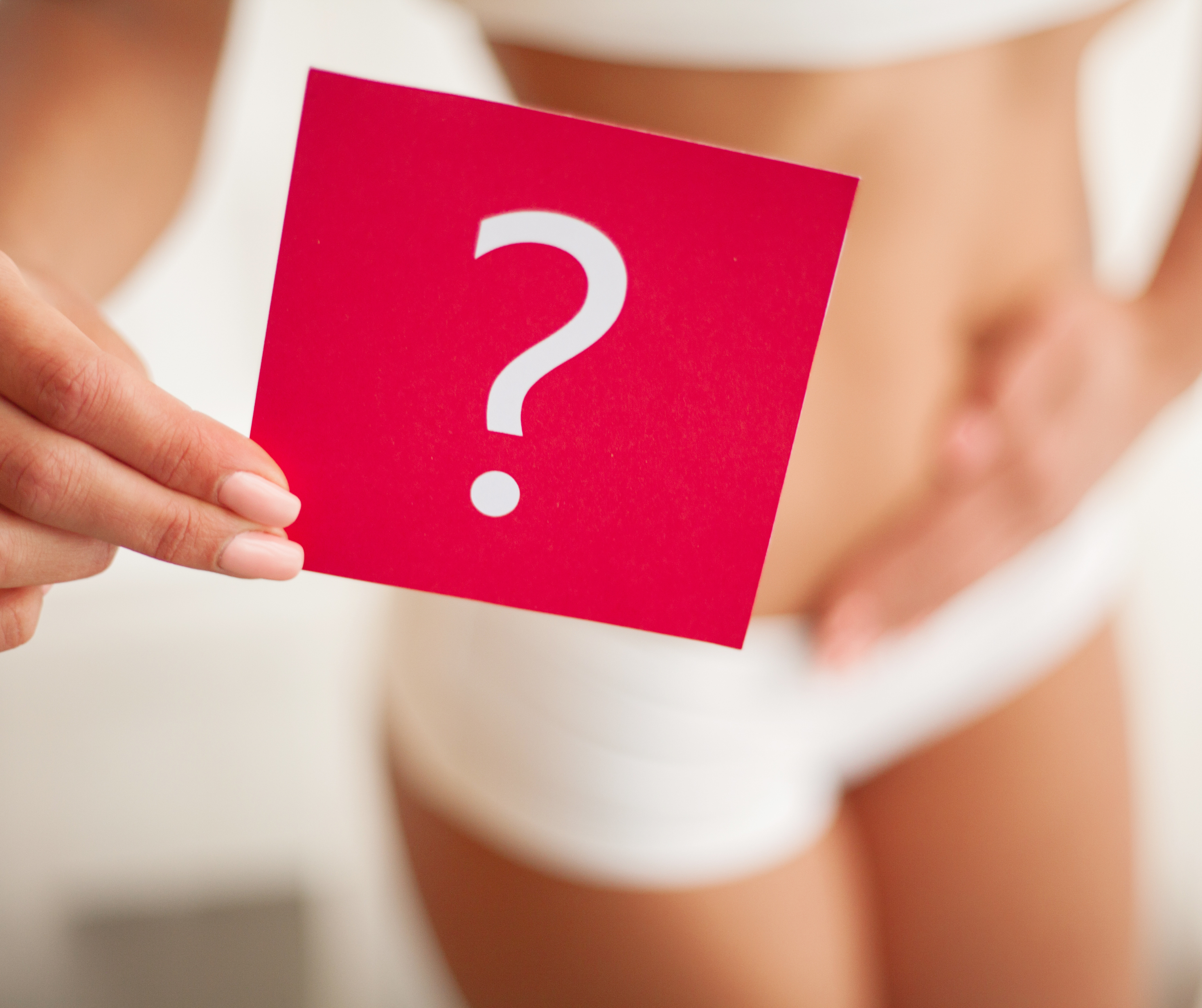 Question mark representing uncertainty about hypothalamic amenorrhea