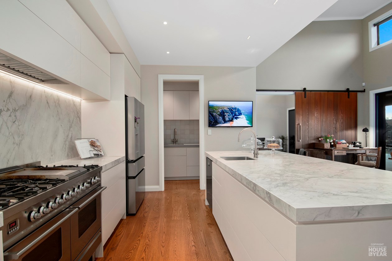 Kitchen remodel stone Auckland