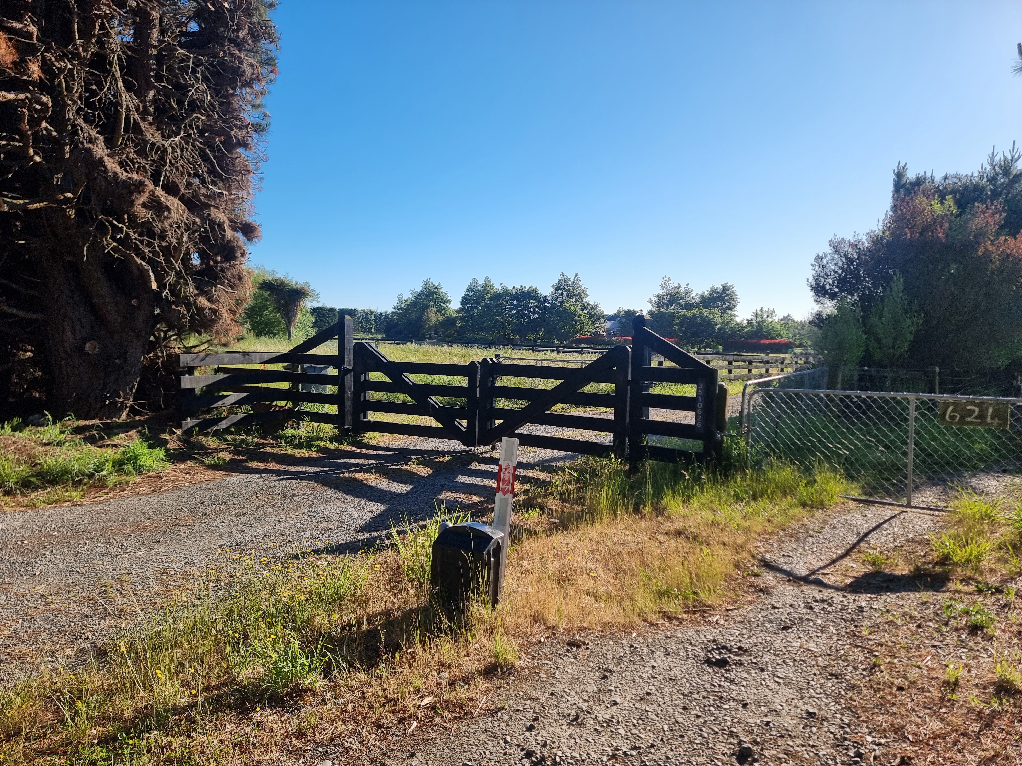 Swing gate by BestSteel