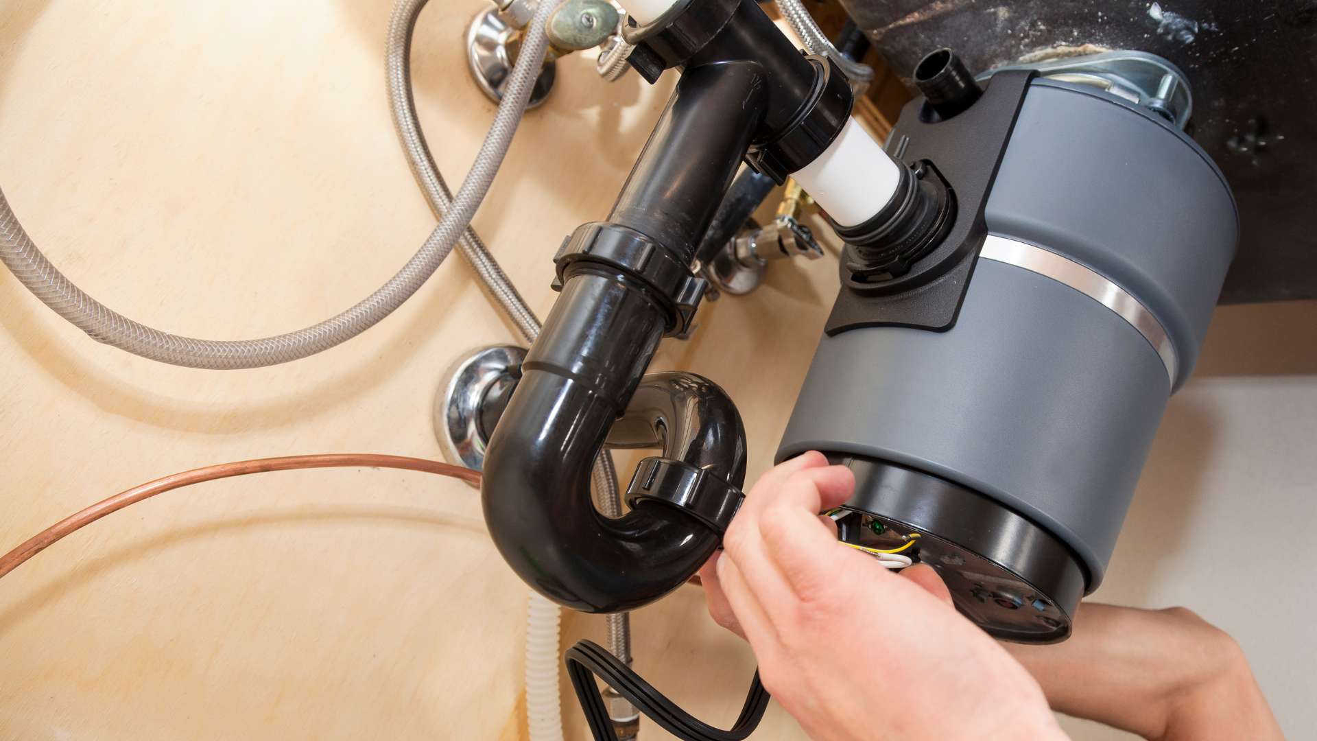 Garbage disposal repair in Johns Creek