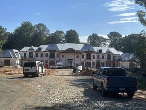 {{ custom_values.service_4 }} in {{custom_values.area_4})