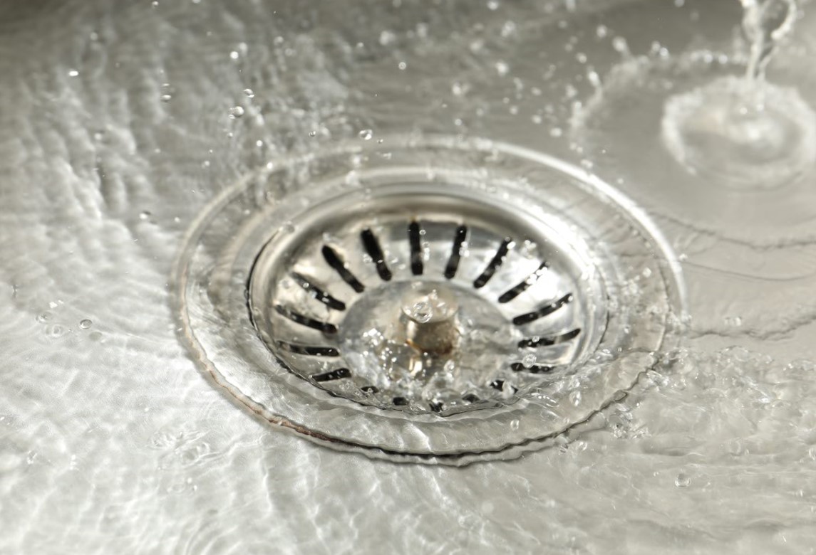 Gurgling drains Gurgling drains