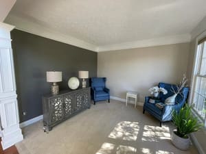 {{ custom_values.service_1 }} in {{custom_values.area_3})