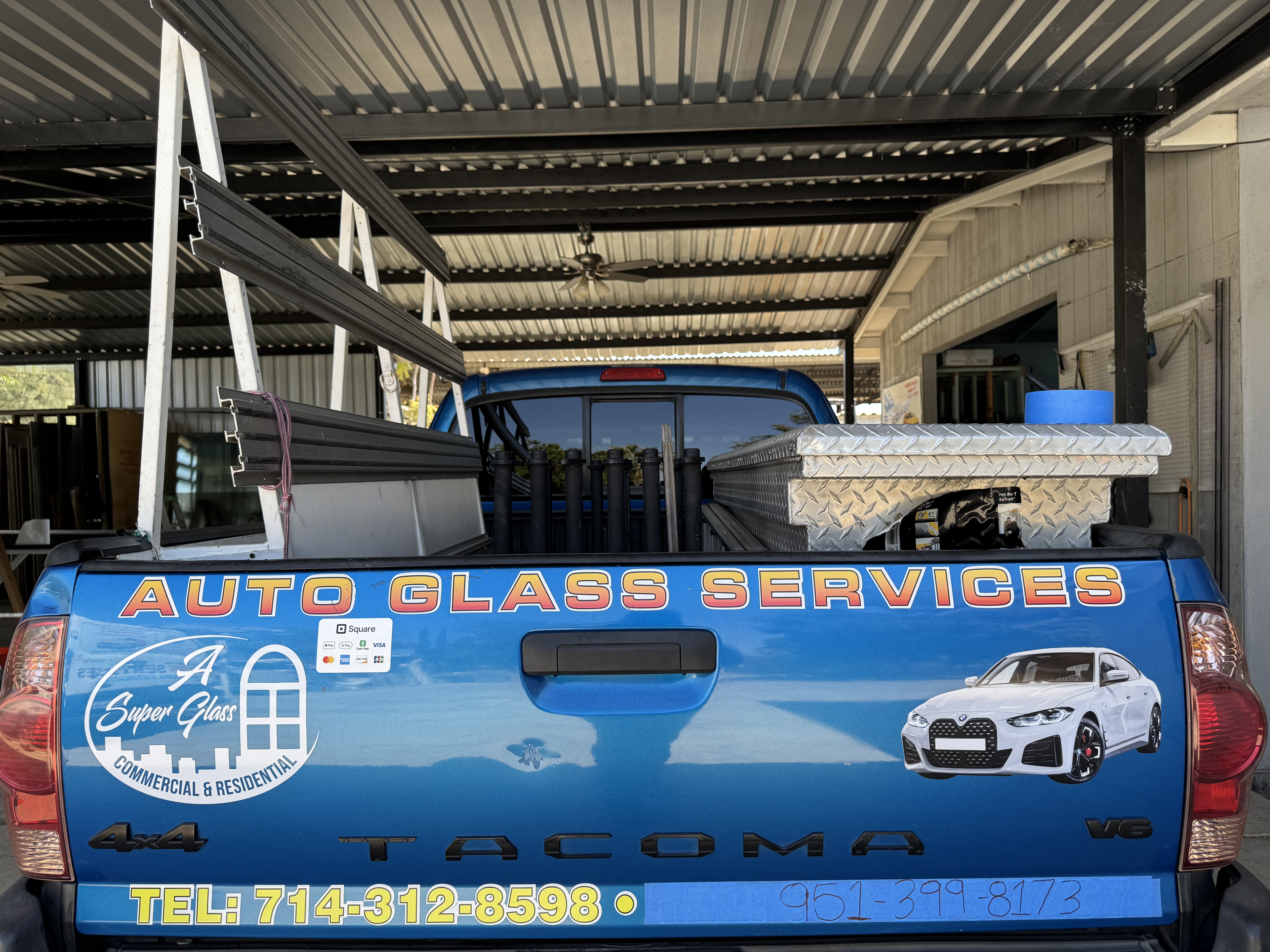Mobile glass