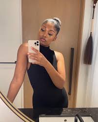 Keisha L