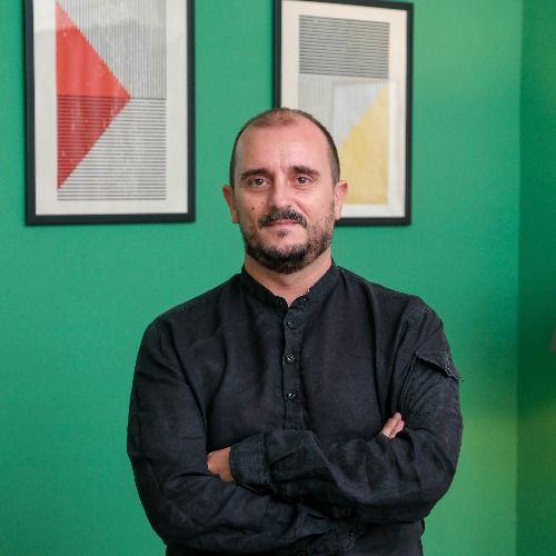 Σάκης Παπάζογλου