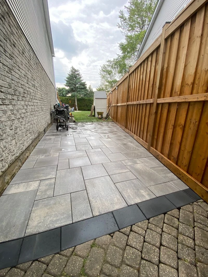Outdoor hardscape