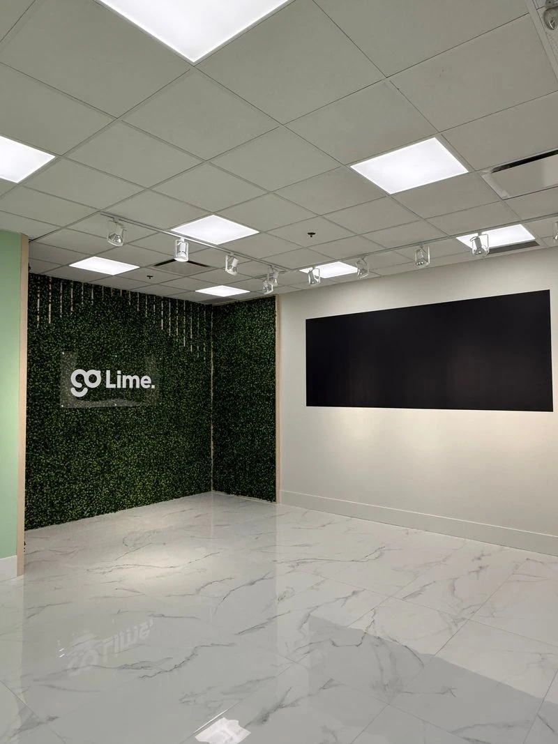 Commercial space