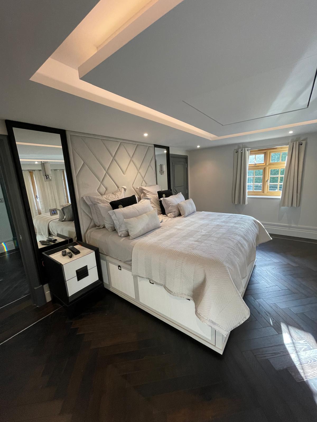 Contemporary Master Suite