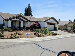 {{ custom_values.service_3 }} in {{custom_values.area_3})