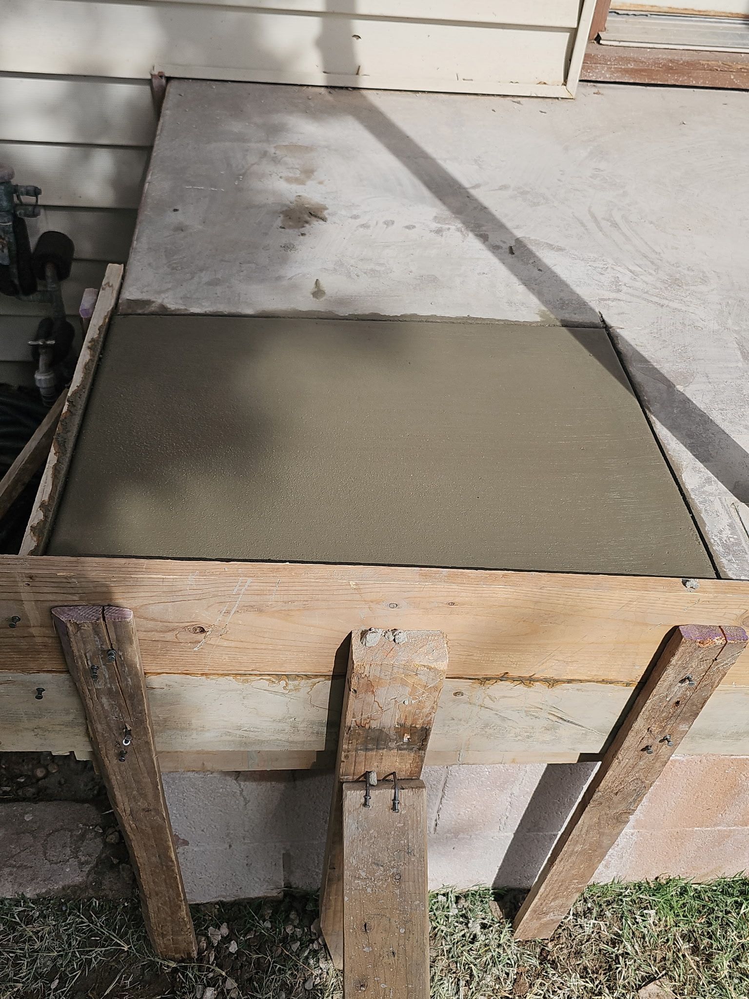 Fresh concrete flatwork Mesa AZ - New Foundations Construction