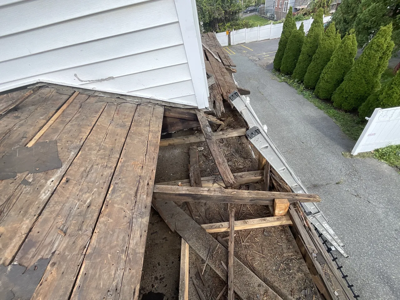Roofing - Inspection & Decking Repairs - Image