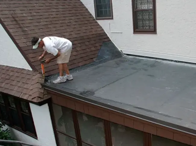 Roofing - Flat Roofs & Low-Pitch Roofs 2 - Image