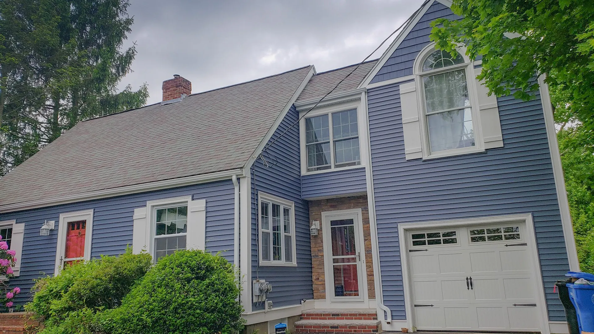 Monogram Siding In Hanson MA