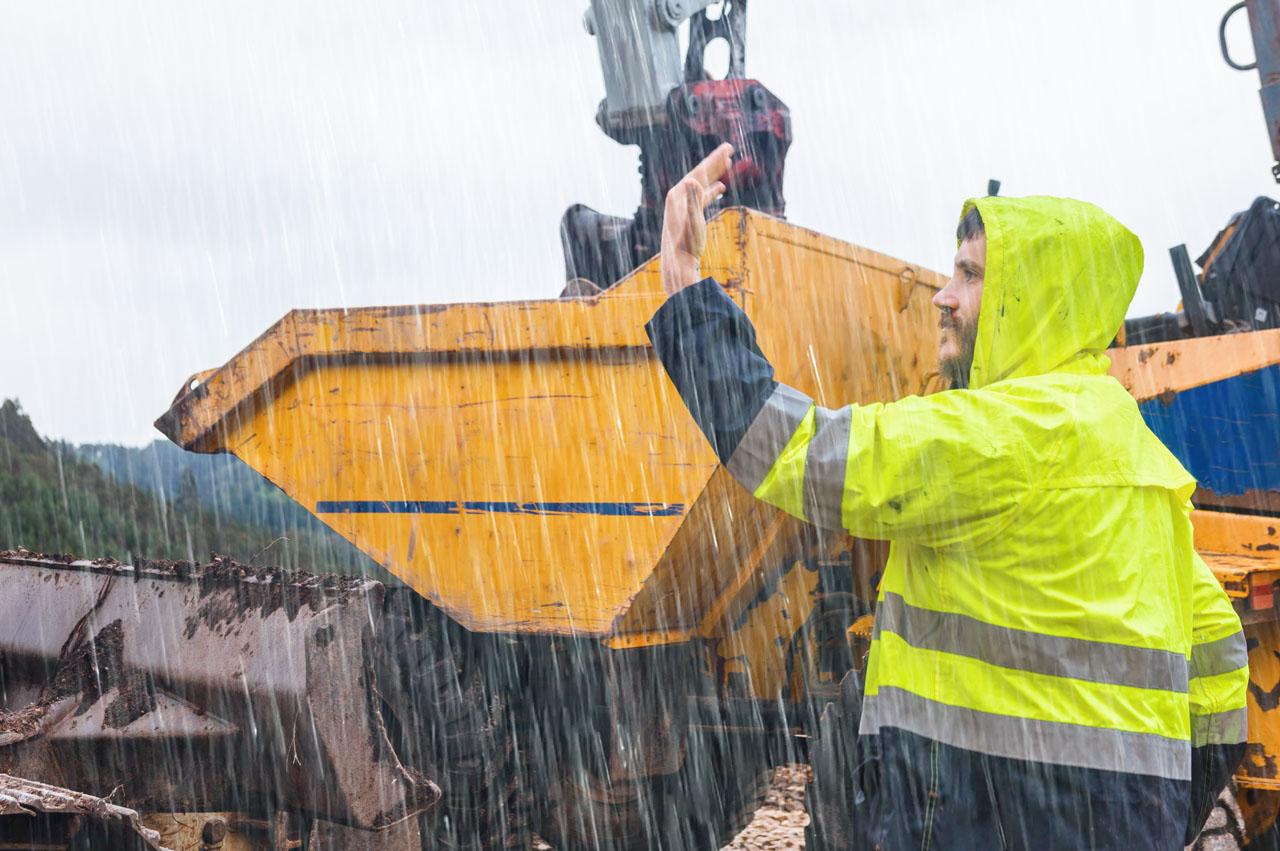 Rain Increases Risks for Outdoor Work