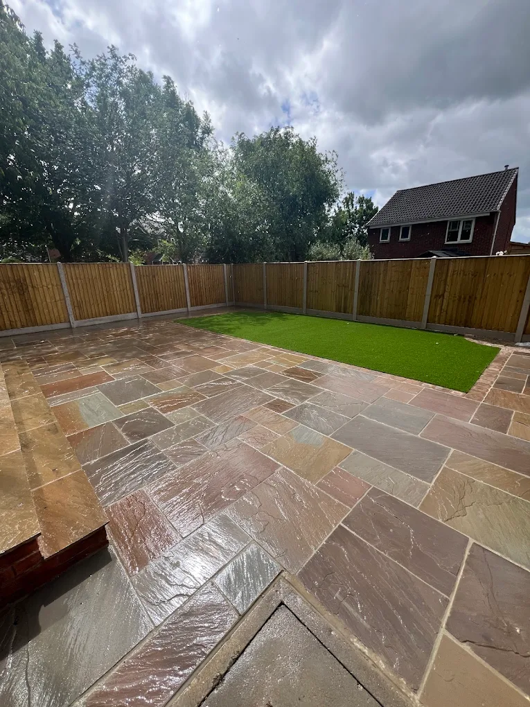 Garden fencing project completed by JH Landscapes