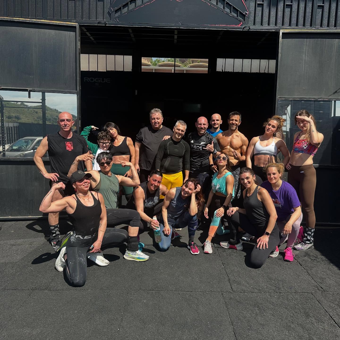 @macrorevolutionclub