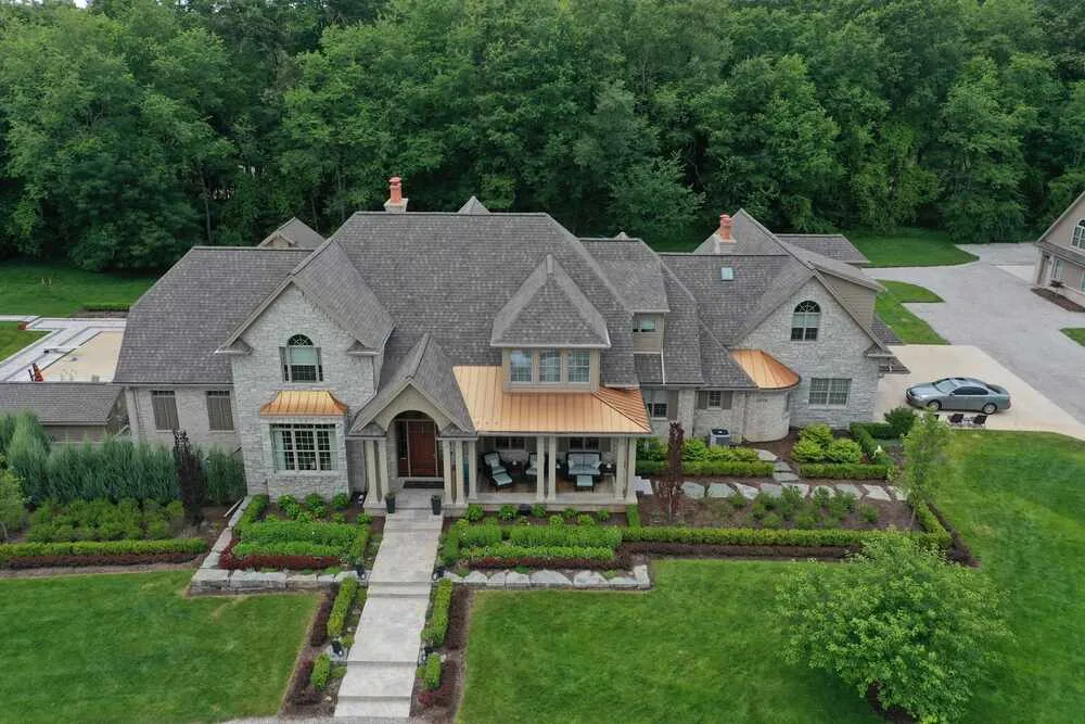 Roof Advance Home and Family